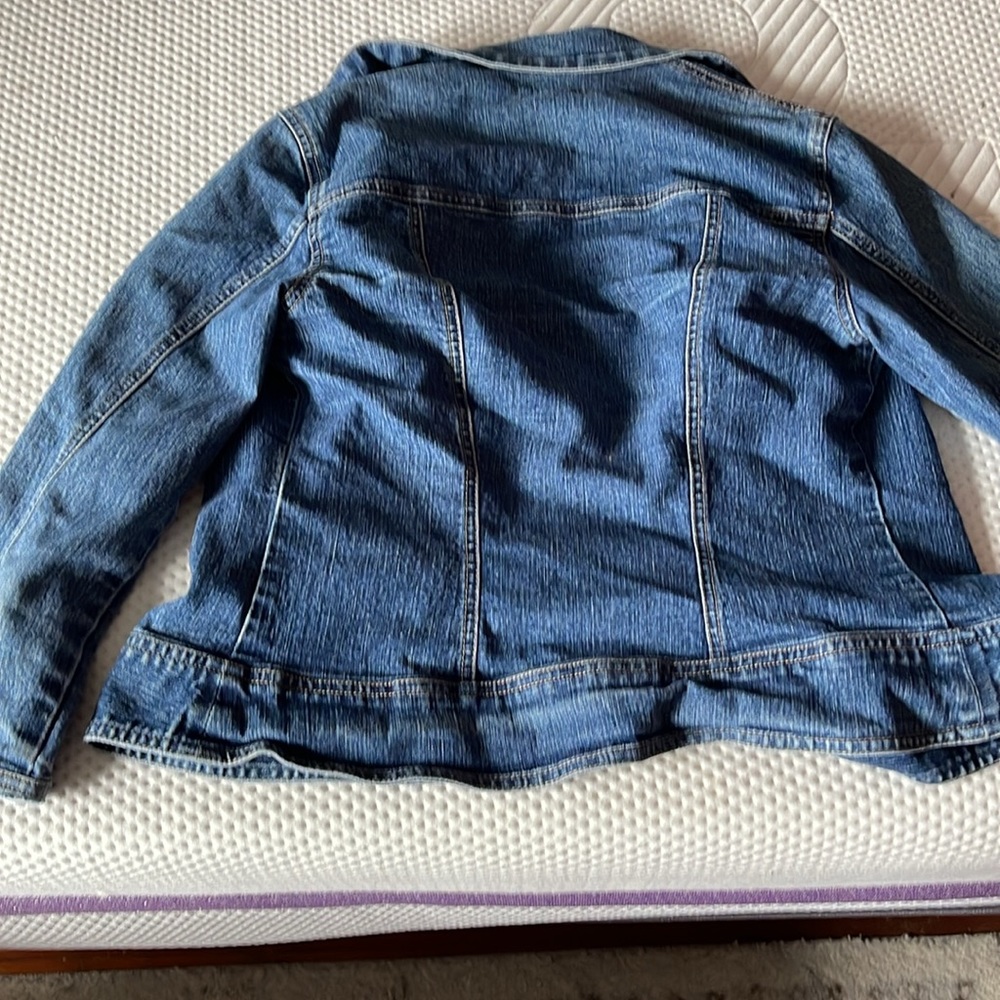 Jean jacket - Picture 6 of 7